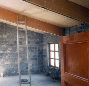 7_SHSBP-Interior-of-a-Classroom-showing-plywood-beams-used-for-roof-structure